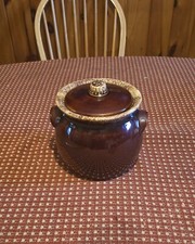 Hull Brown Drip Bean Pot. 7