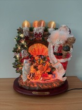 Eleco Chambord Collection Santa w/ Teddy Bear & Candles Lighted Figurine WORKING picture