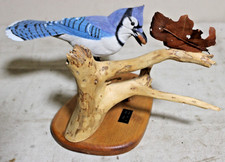 RARE VINTAGE LG BLUE JAY FOLK ART HAND CARVED BIRD DECOY ACORN WOOD SIGNED MASS picture