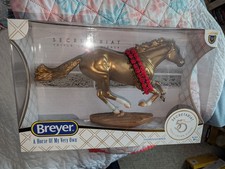 breyer 50 th anniversary Secretariat NIB picture