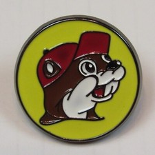 BUC-EE'S Beaver Lapel Pin Enamel Round Logo Souvenir Convenience Gas Store picture