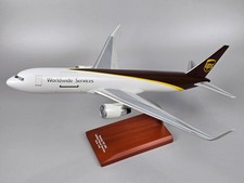 767-300 Boeing UPS United Parcel Servicelivery  aircraft airplane model 1/100 picture