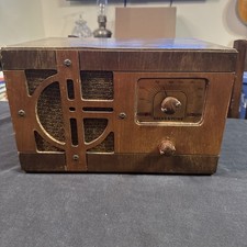 1930’s Silvertone Antique AM Tube Radio Wood TableTop Model 4602   UNTESTED picture
