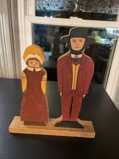 Folk Art Amish Couple Wood Sculpture Hand Painted Vintage Decor Collectible picture