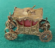 1902 VINTAGE SEWING TAPE MEASURE BRITISH CORONATION COACH FIGURAL GILT METAL picture
