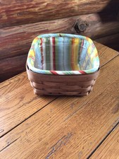 Longaberger Rich Brown Medium Berry Basket Complete Set~Brand New picture
