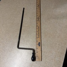 Vintage VV 4-40 # 131119 Victor Machine PHONOGRAPH Part Needle Holder picture