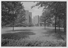 Photo:Stuyvesant Town, 14th St., New York City. Long view II picture
