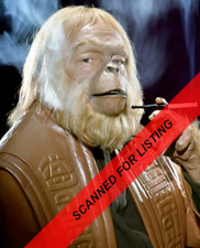 PLANET OF THE APES Original movies Maurice Evans as Dr. Zaius 8X10 PHOTO #8883 picture