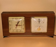 VTG United Clock Corp Model 101 Wood Desk Clock Weather Station Temp Humidity picture