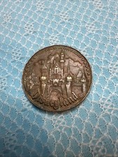 Vtg Disneyland Bronze Souvenir Challenger Coin Walt Disney Main Street 4 Lands picture