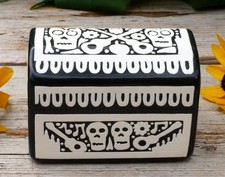 Day of the Dead Lacquer Box Wood Handmade Olinalá Mexican Folk Art Small Size picture