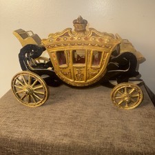 Antique Beautiful England Britain Windsor Royal Wood Carriage State Coach picture