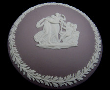 Vintage Wedgwood Jasperware Lilac Round Trinket Box picture