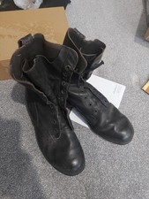 Vintage British Army Boots CH picture
