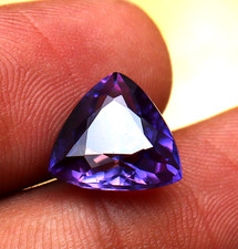 Natural Purple Sapphire Certified Loose Gemstone Trillion Shape 5-6 Ct picture