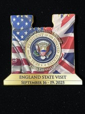 ULTRA RARE PRESIDENT TRUMP KING CHARLES III 2025 WINDSOR STATE VISIT MEDALLION picture