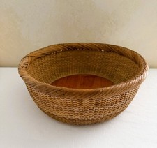 Vintage 1990's Round Nantucket Lightship Style Basket Braided Rim Wooden Base  picture