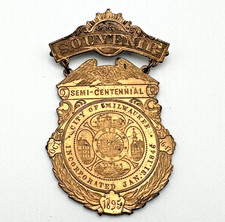 1895 MILWAUKEE WISCONSIN SOUVENIR BADGE PIN MEDAL SEMI-CENTENNIAL - C CLASP A89 picture