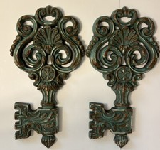 Set Of 2 Vintage Dart Industries Skeleton Key Wall Plaques MCM Green Gold picture