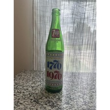 VTG 7up Commemorative Glass Soda Pop Bottle Liberty Bell  1776 1976 Bicentennial picture