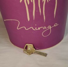 The Mirage Casino Motel Hotel Room Key  Las Vegas Nevada Vintage picture