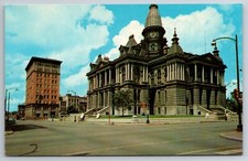 Lafayette, IN, Tippecanoe County Court House, Vintage Postcard picture