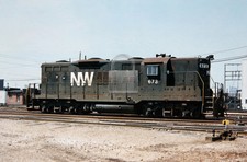 Norfolk & Western NW 673 (GP9) at Decatur, IL 1987 5 x 7 Photo picture