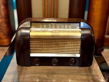 1947 RCA Victor Master Tube Radio – Working Canadian Bakelite AM Radio picture