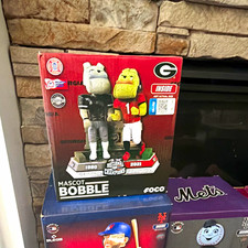 FOCO Georgia Bulldogs 4X National Champions Mascot Bobblehead, Limited Ed picture