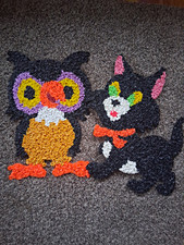 Vintage Nostalgic 70s 80s Set Popcorn Plastic Halloween Wall Decorations picture