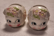 TWO VINTAGE LEFTON CHINA PIG PIGGY BANKS WITH BIG EYES AND RAISED PINK FLOWERS picture