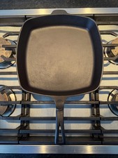 Unmarked Wagner Large Square Skillet 11