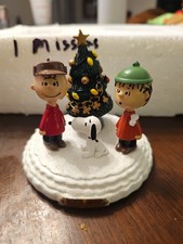 21 Hawthorne Village Peanuts Merry Christmas Hark the Herald no COA picture