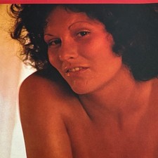 Linda Lovelace - 1973 Vintage Magazine Pinup Photo Clipping picture