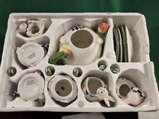 Vintage Mercuries 20 Piece Easter Bunny Spring Time Garden Party Ceramic Tea Set picture