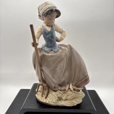 Lladro 2179 Sharing the Harvest Retired Mint Gres Finish Original Box picture