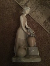 NAO Lladro 136 