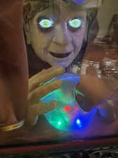 VINTAGE ZULTAN-GEMMY 2005 TALKING FORTUNE TELLER  BOX Talks moves lights up picture
