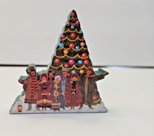 CHARLES WYSOCKI HOMETOWN CHRISTMAS UNMARKED CAROLERS IN FRONT OF TREE picture