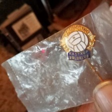 KASTRUP BOLDCLUB FOOTBALL PIN AS PICTURED ENAMEL DENMARK picture