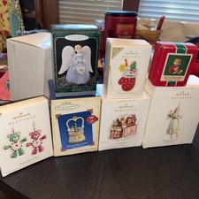 Hallmark Christmas Tree Ornament Lot Of 7 picture