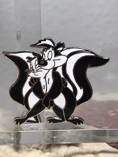 Vintage Warner Bros Enamel Pepe Le Pew & Penelope Push Back Pin ~ 1994 picture