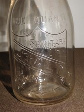 VINTAGE 1 ONE QUART GLASS MILK BOTTLE SANITARY JIGLI DAIRY picture