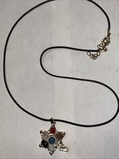 Collar De Estrella De 6 Puntas Con Cuarzos picture