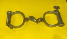 Antique British HIATT BEST No. 4.5 Handcuffs Matching Serial #439 Key picture