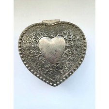 Vtg Silver Plated Heart Trinket Box, Embossed Filigree Jewelry Case,Velvet Lined picture