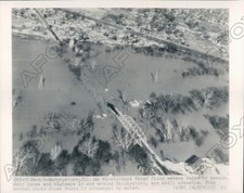 1949 Murphysboro IL Aerial Photo of Many Flooded Homes & Highways Press Photo picture