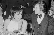 Desi Arnez Jr Seated next to Liza Minnelli at a black tie dinner 1- Old Photo picture