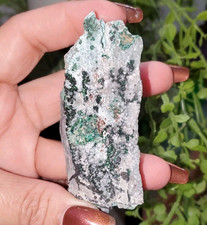 Chrysocolla drusy with malachite and sparkling quartz, 90g Mexico picture